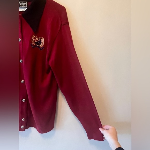 FINAL PRICE Vintage Southern Lady Equestrian Cardigan - Picture 6 of 7